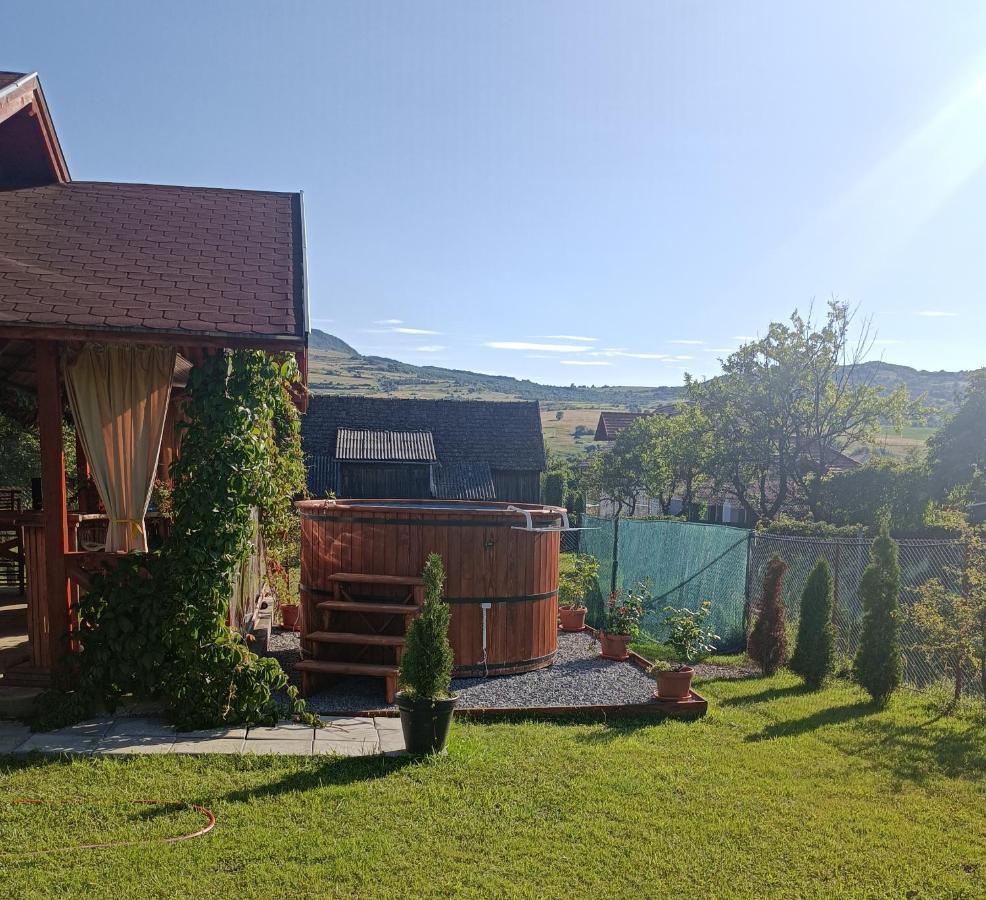 Narcisz B&B Corund  Ngoại thất bức ảnh